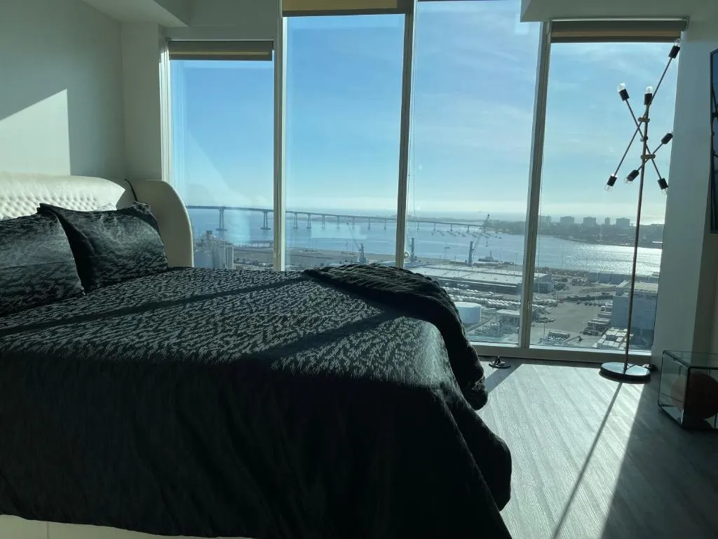 Image of Massive Penthouse Overlooking All of San Diego