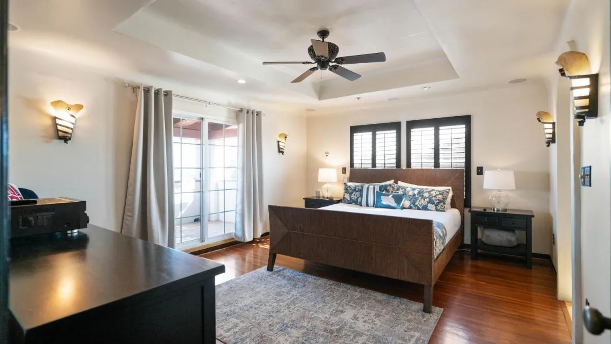 Image 3 of Mediterranean-Style Villa in Point Loma