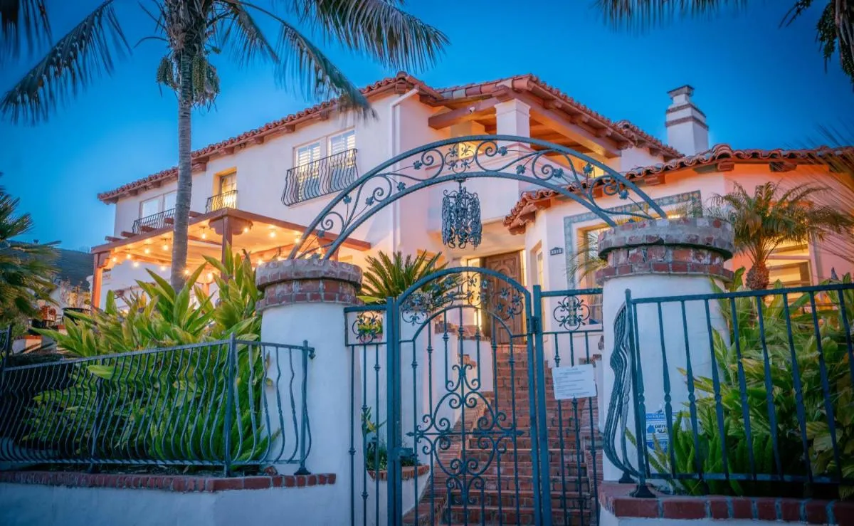 Image of Mediterranean-Style Villa in Point Loma