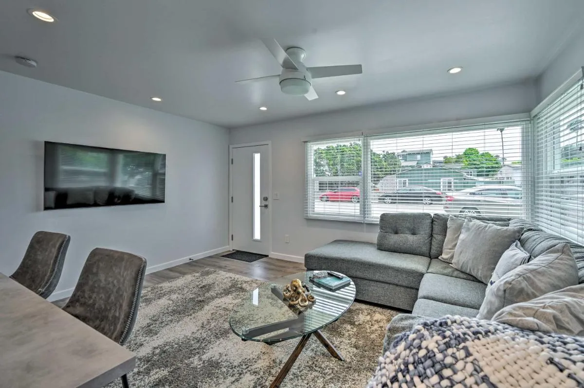 Image 4 of Mod San Diego Apt with Patio – Walk to Harbor!