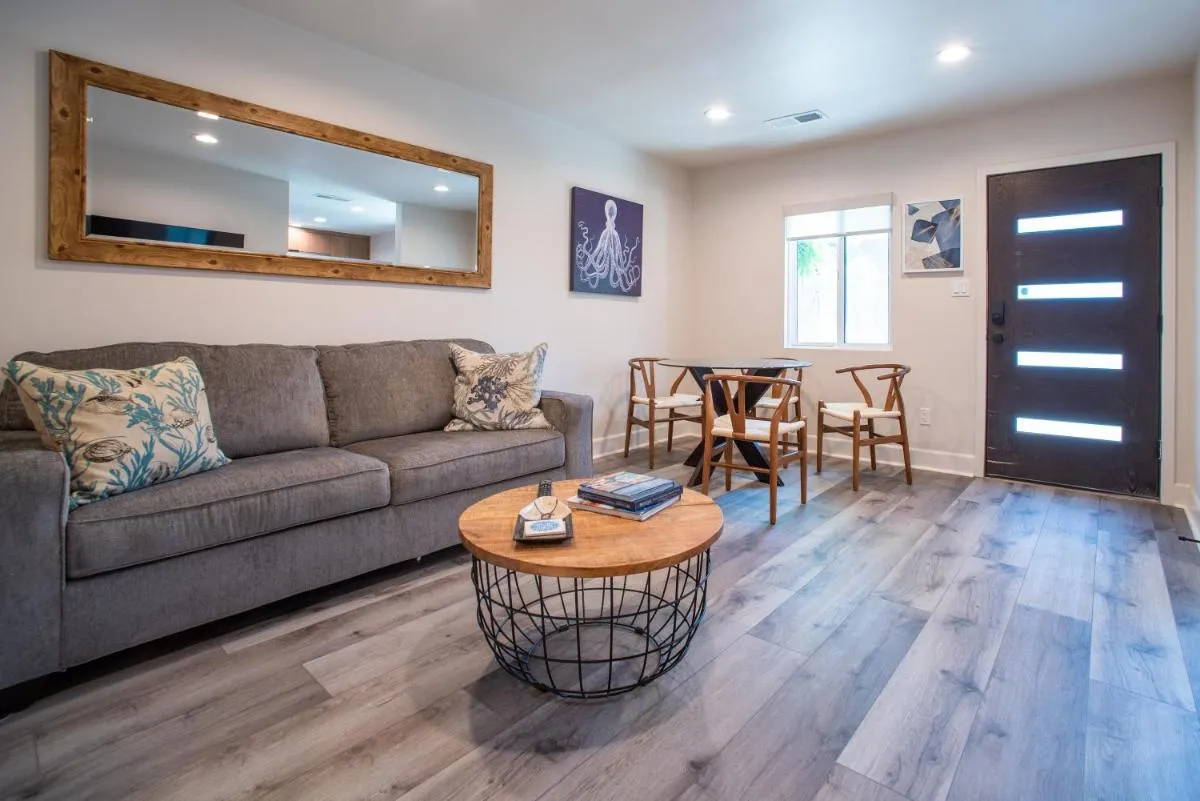 Image 1 of Modern Ocean Beach Apartment