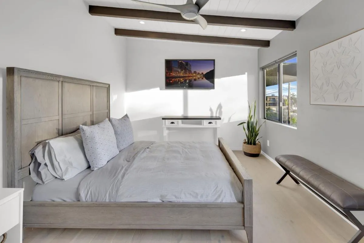 Image 1 of New! Luxury 5BR, W/Arcade, Sauna, Views, Fire Pit!