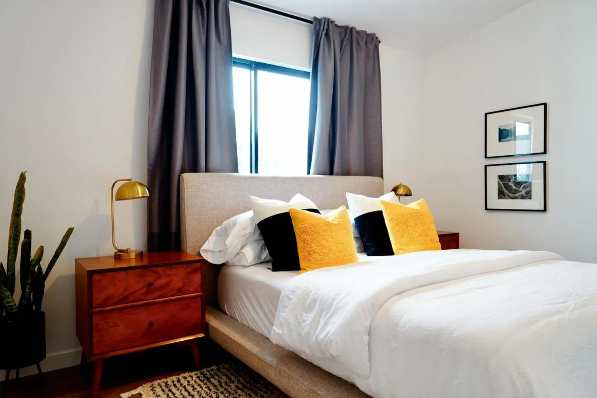 Image 6 of Newly Built, Bright, and Modern Guest Home