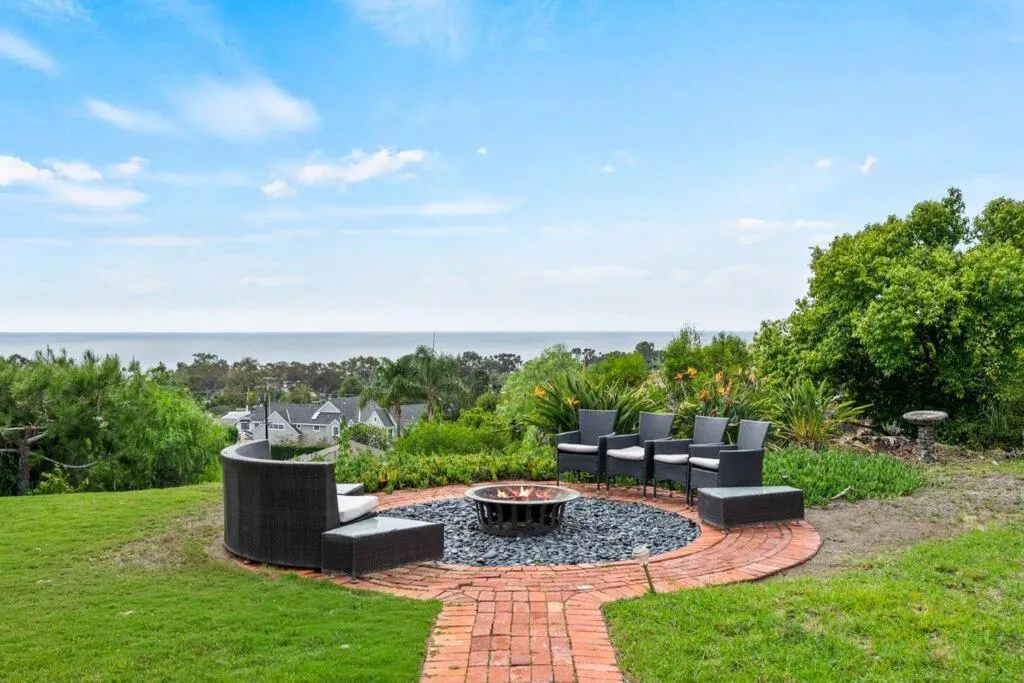 Image of OCEAN View Villa w/ Hot-tub, Pool, Fireplace