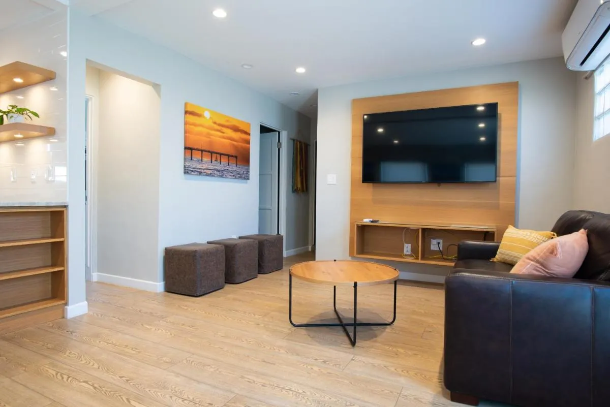 Image 3 of Ocean Beach Retreat, 3BR Newly Remodeled, Steps to Beach and Boardwalk