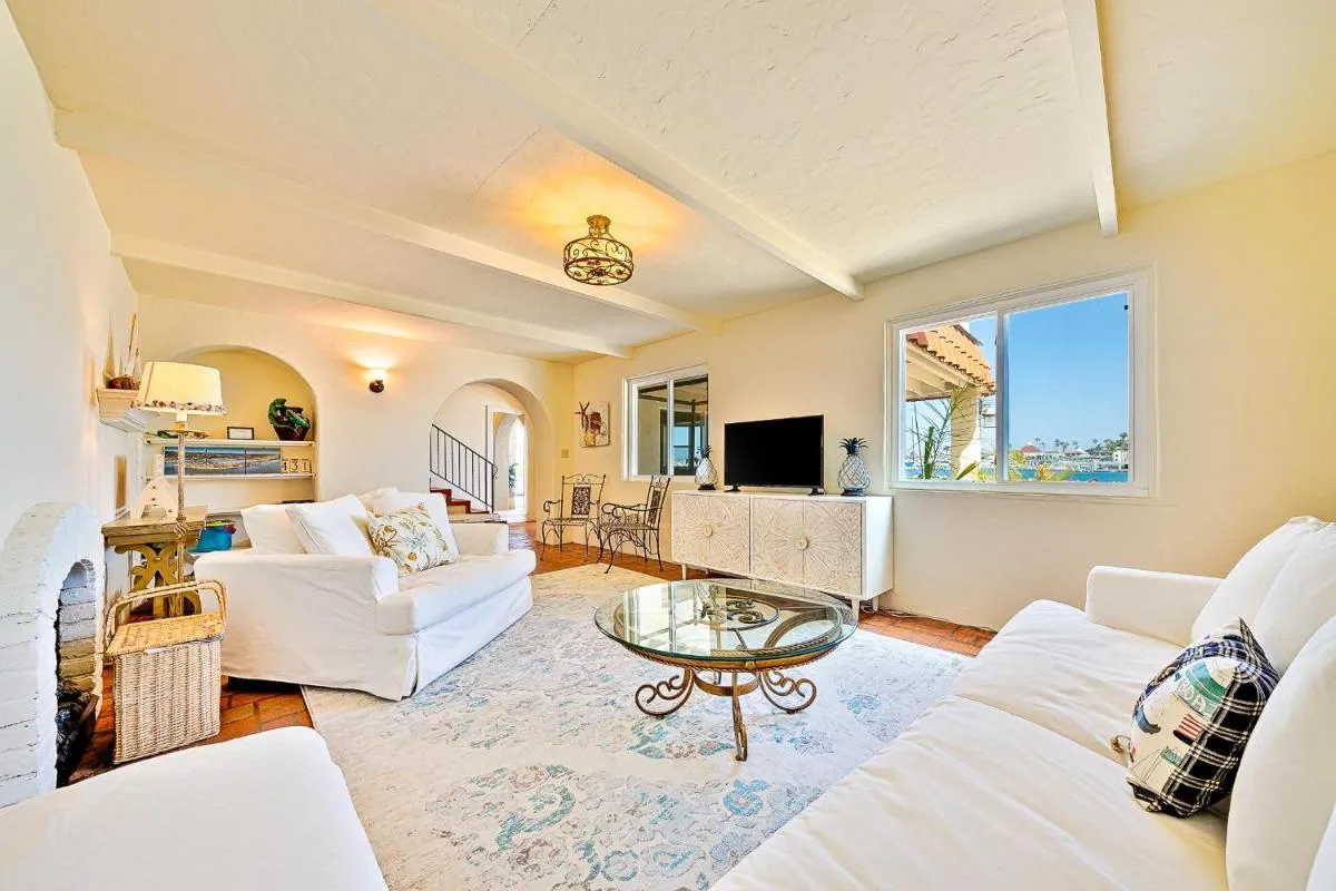 Image 4 of On The Beach Casa