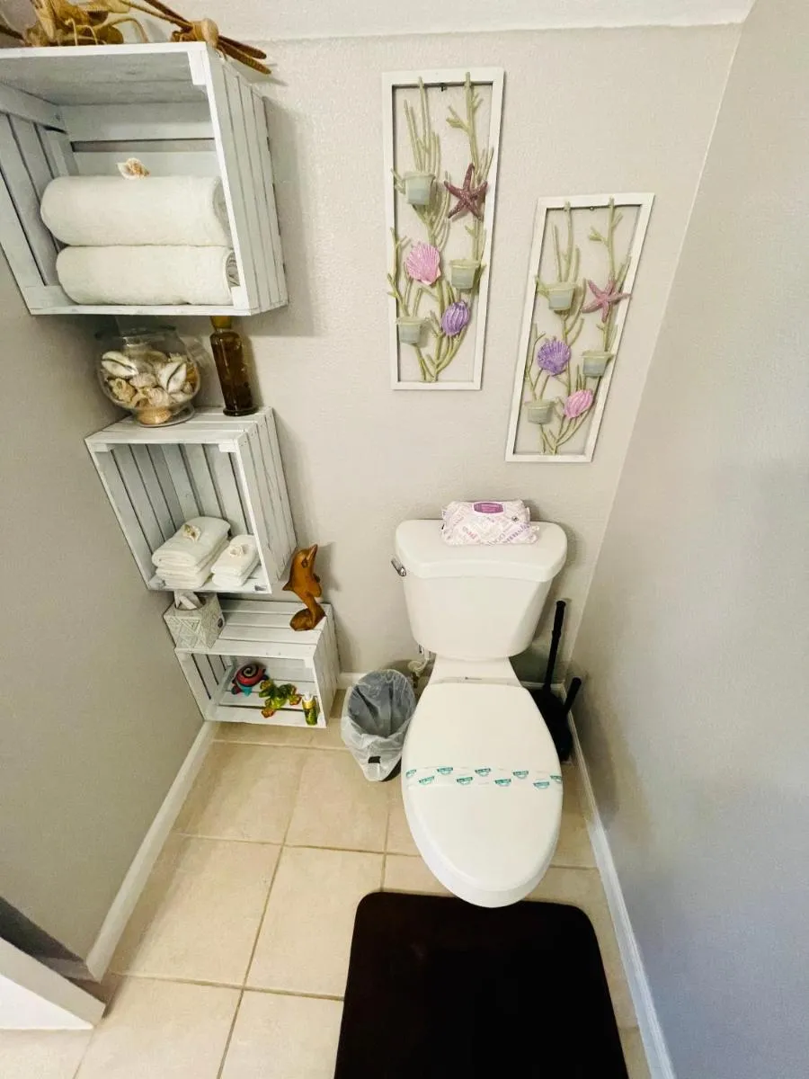 Image 3 of Pacific Beach Butterfly Suite