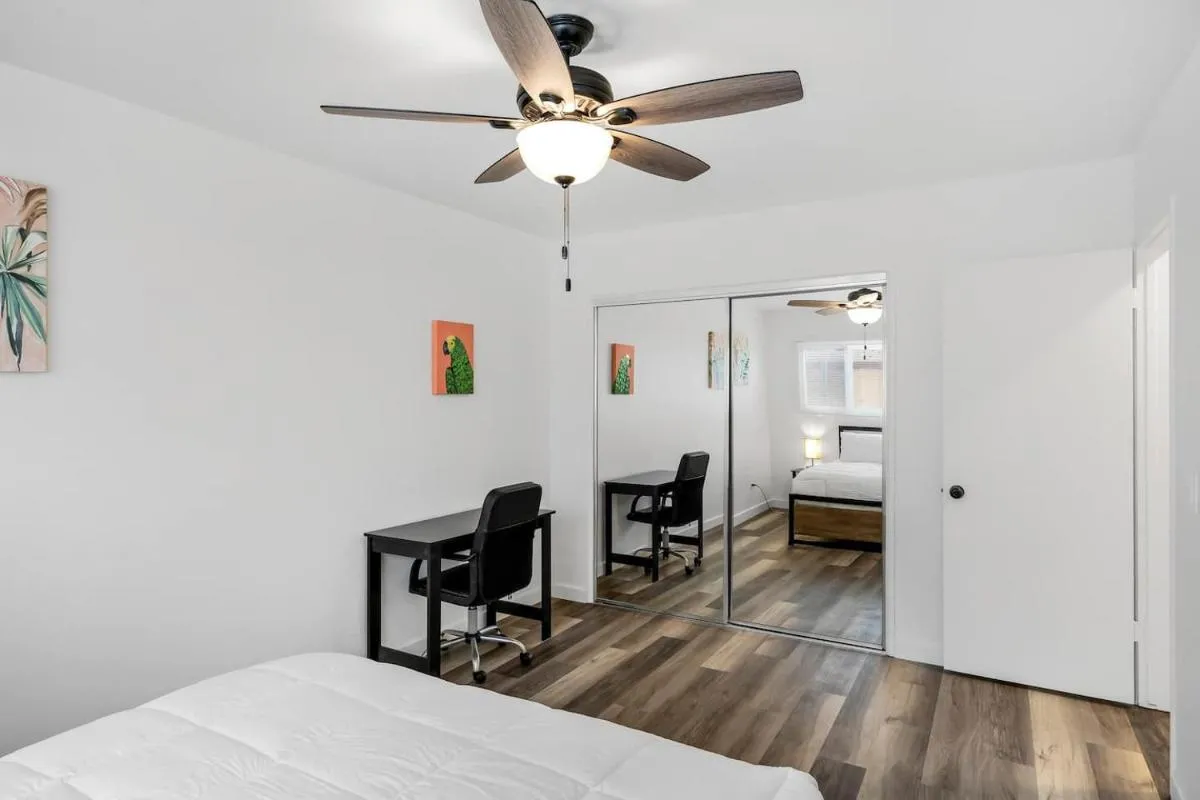 Image 6 of Pacific Beach – Garnet Ave Apartment