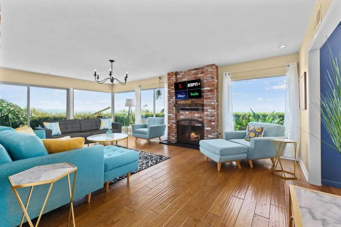 Image of Pacifica Paradise!