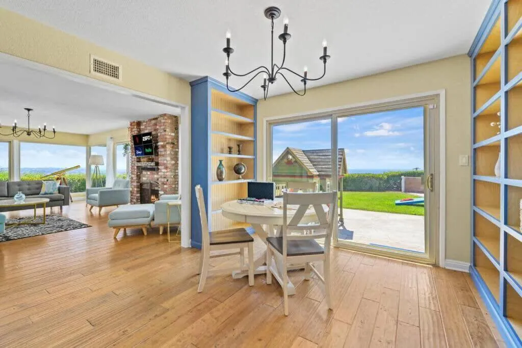 Image 2 of Pacifica Paradise!