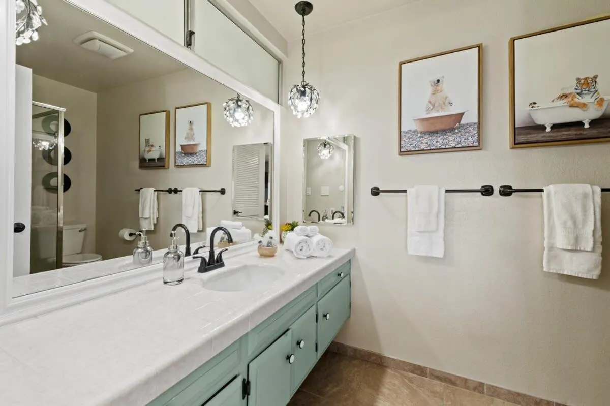 Image 5 of Pacifica Paradise!