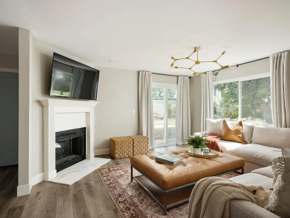 Image 4 of Peaceful 4br with Fire Pit and Huge Yard