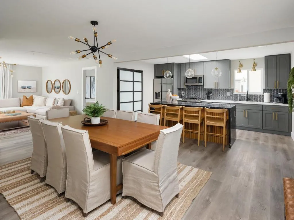 Image of Peaceful 4br with Fire Pit and Huge Yard