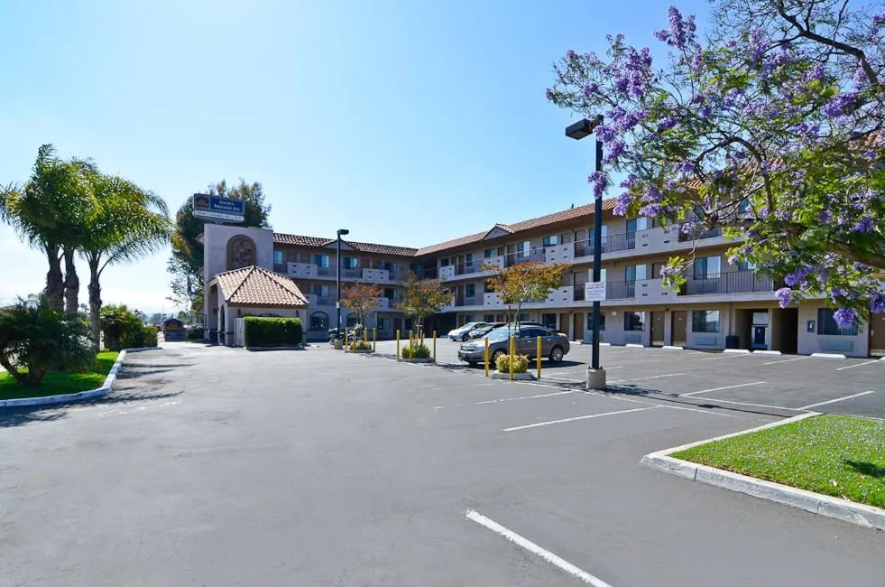 Image 4 of Pleasant Inn