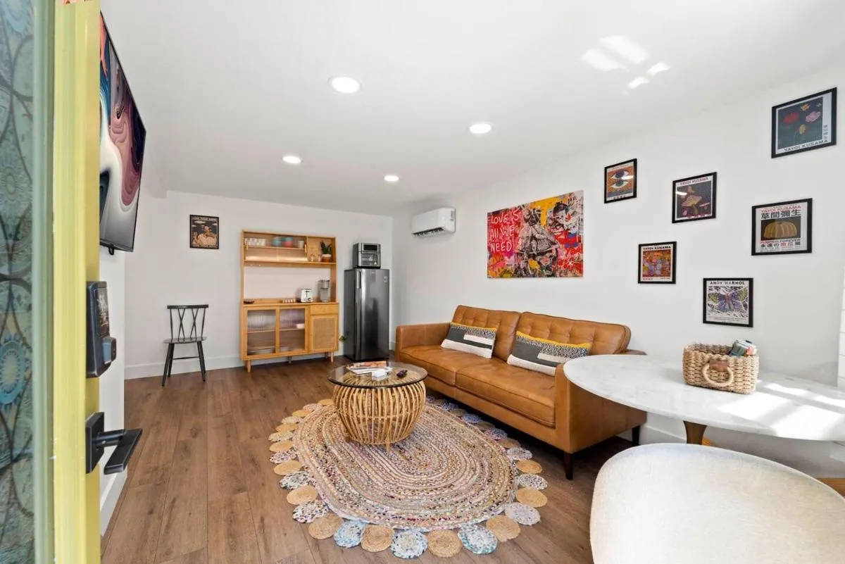 Image 6 of Polk Casita by Rather Be Properties