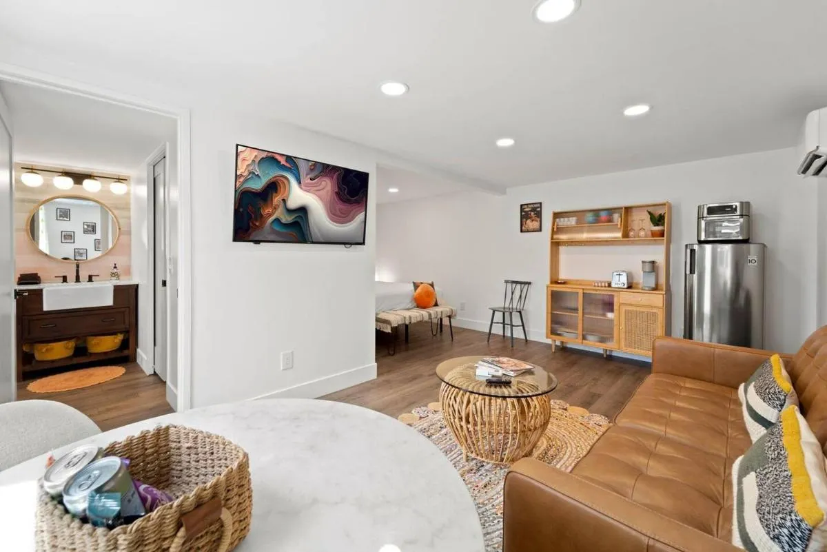 Image 3 of Polk Casita by Rather Be Properties