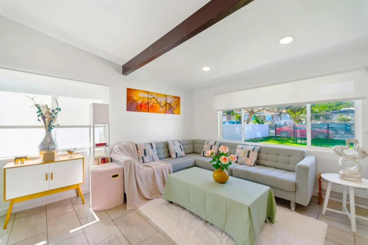 Image 2 of Ranch-Style Home with 3-Bedrooms, Gated Yard, Garage, Crib