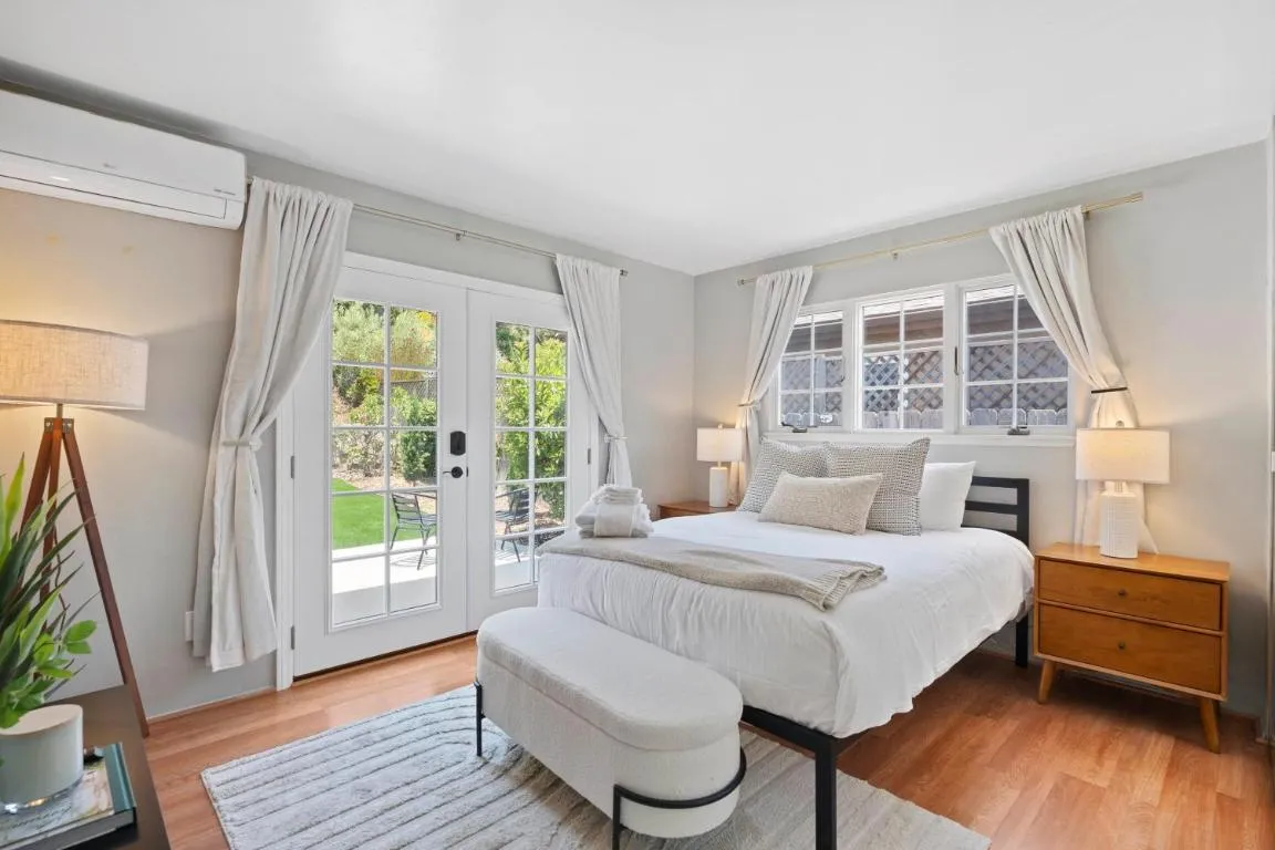 Image of Restful Retreat on Robbins by Cardo