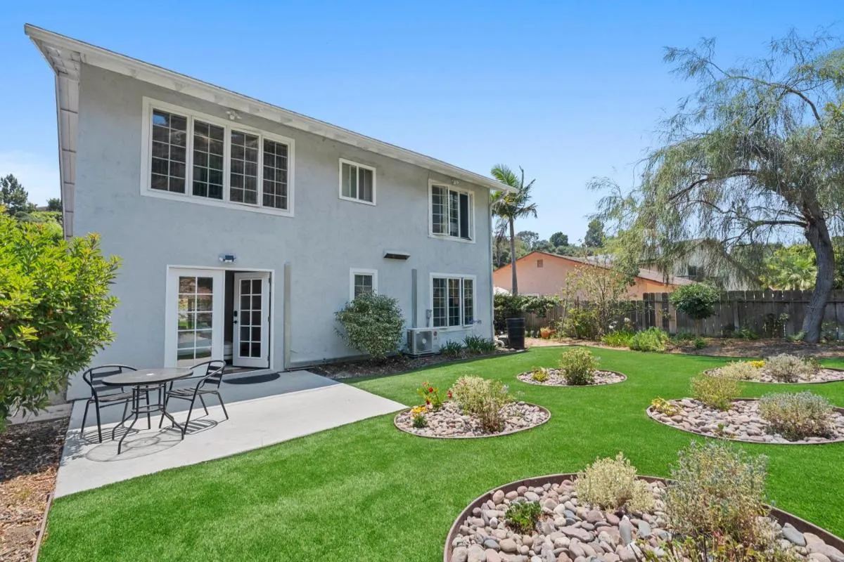 Image 5 of Restful Retreat on Robbins by Cardo