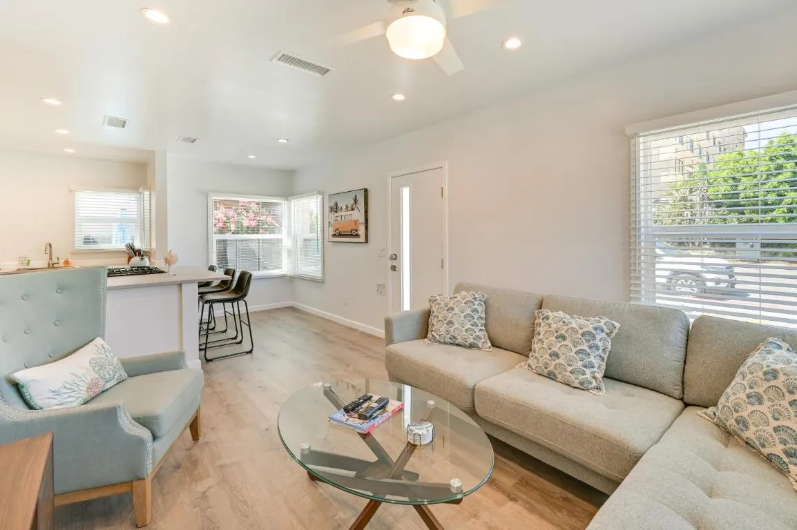 Image of San Diego Cottage with Private Patio 2 Mi to Beach!