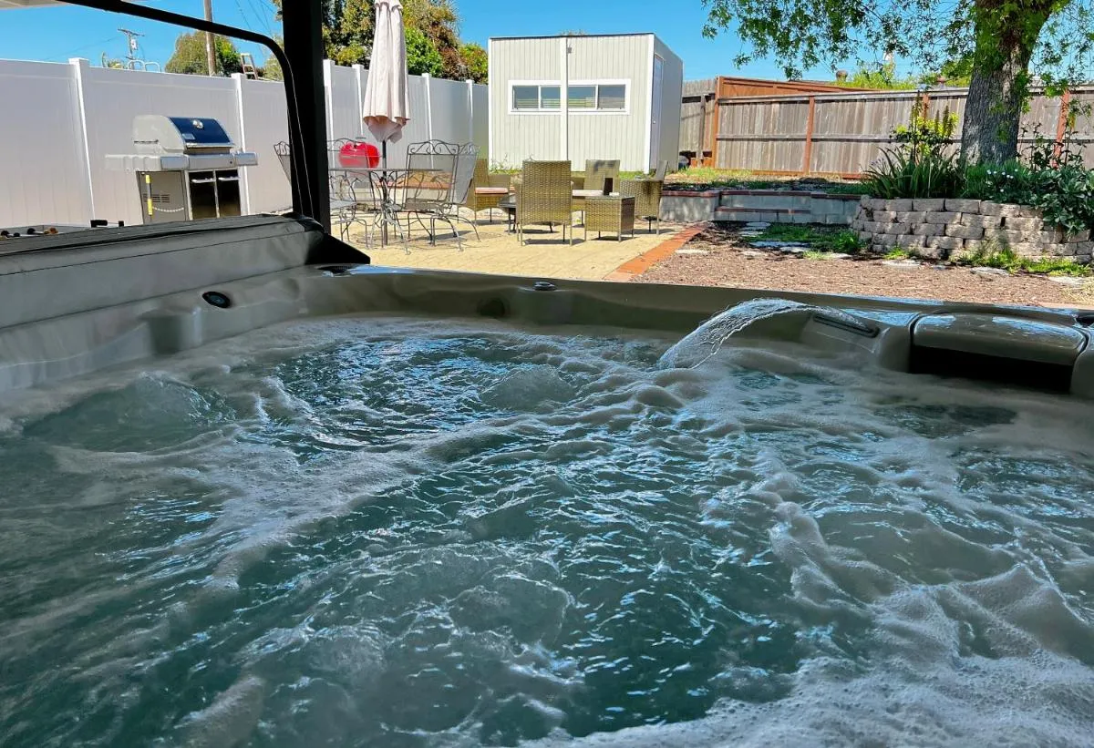 Image 1 of SeaWorld Retreat: 4BR House/Jacuzzi/BBQ