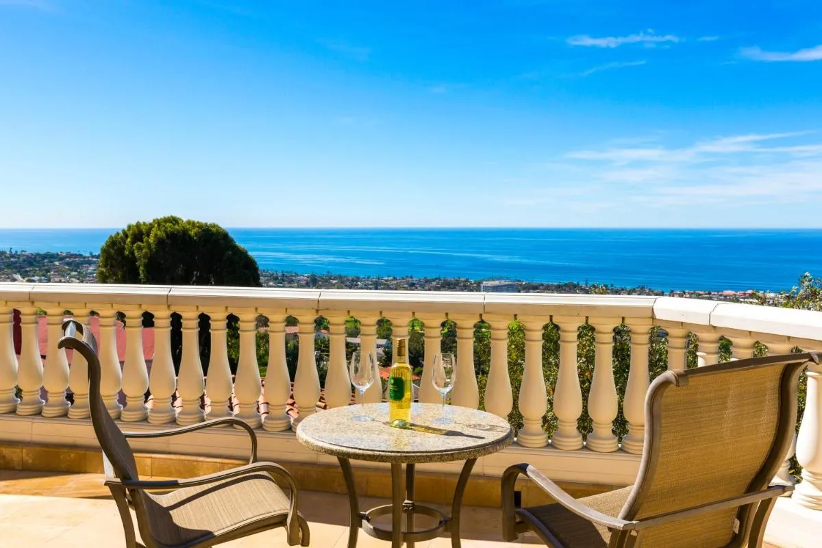 Image 4 of Seascape Estate