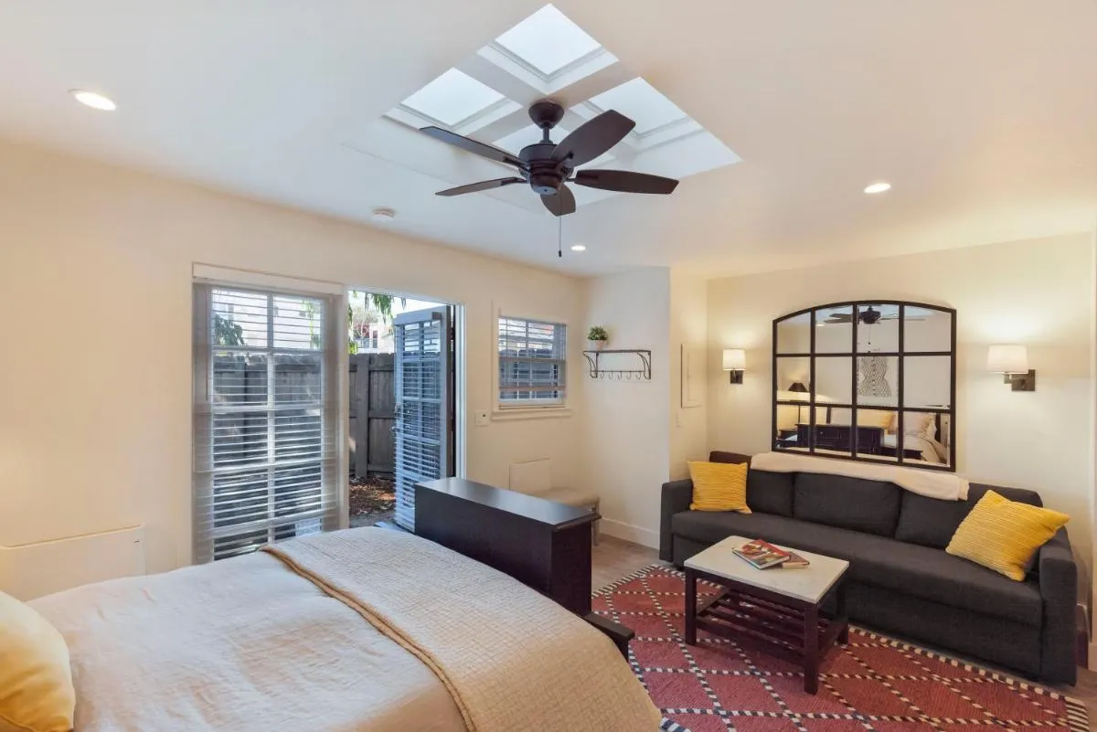 Image 1 of Seashore Studio