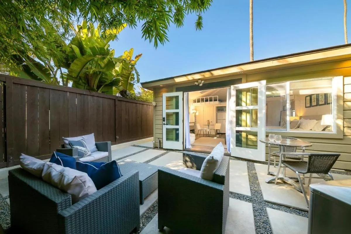 Image 3 of Secluded Windansea Beach Cottage