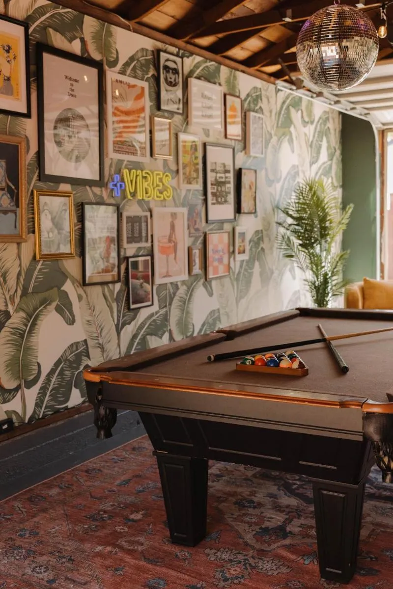 Image 5 of Sept Specials! 3100 Sqft, Hot Tub, Large Groups