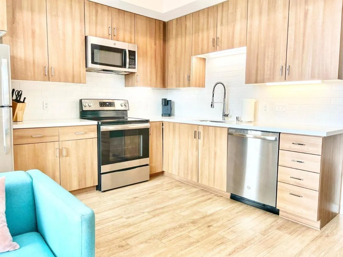 Image 3 of Skyline Flat Facing Downtown San Diego