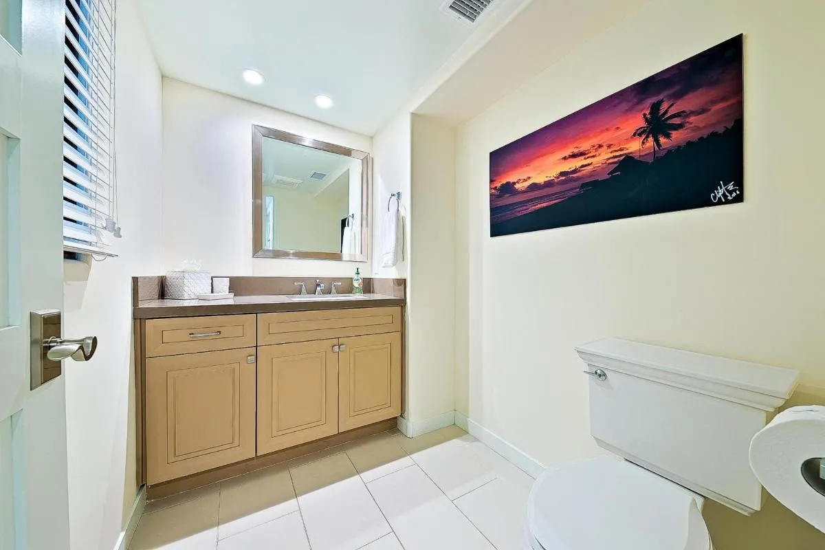 Image 2 of Sol Oasis