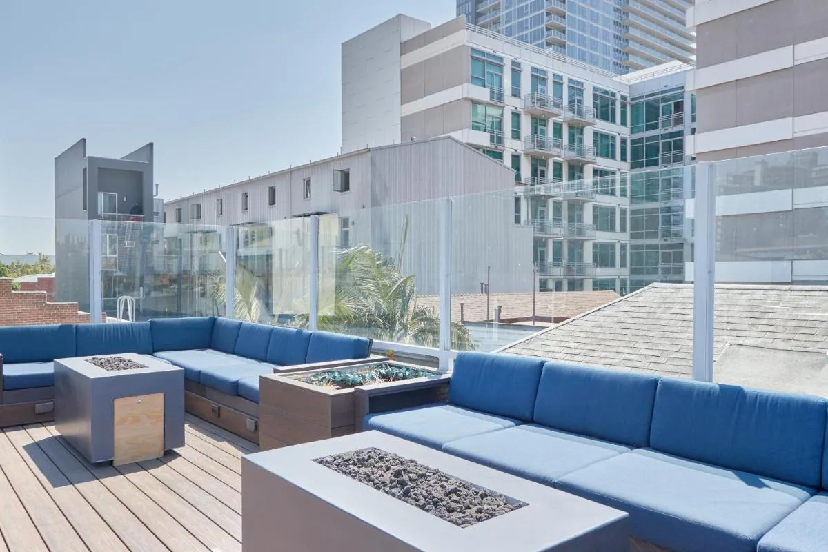 Image 2 of Sonder The Baker