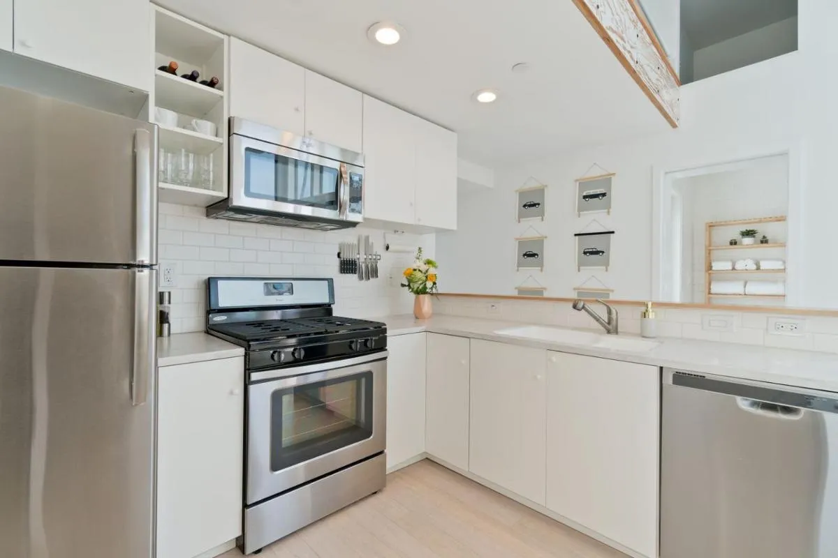 Image 3 of Steps to the Beach, Rooftop Deck