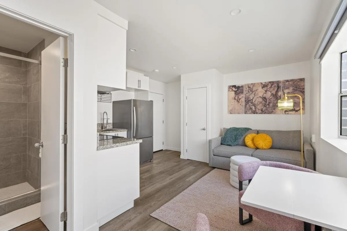 Image 3 of Studio Verde- Free Parking, Central