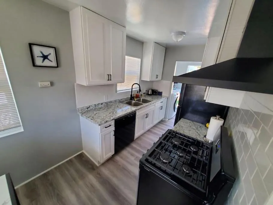 Image 1 of Summer Dream Rental House, Pacific Beach!