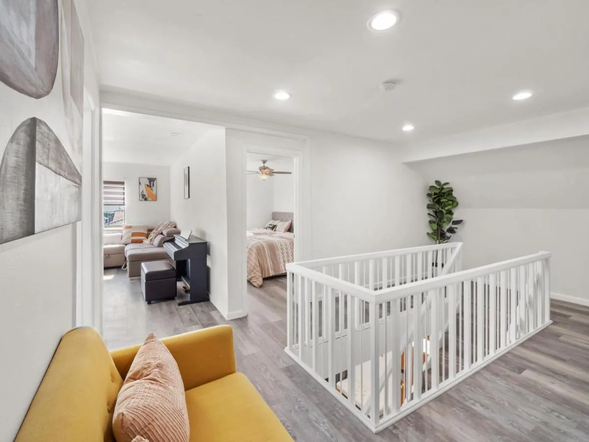 Image 6 of Super Spacious Family Vacation House!