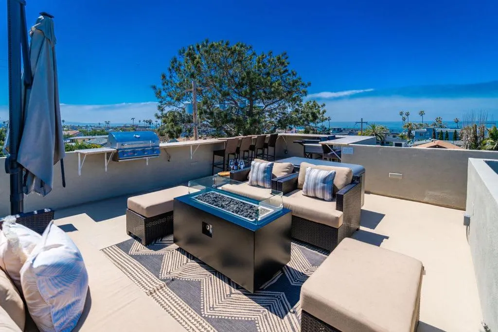 Image 5 of Surfside Charmer One Block to Beach