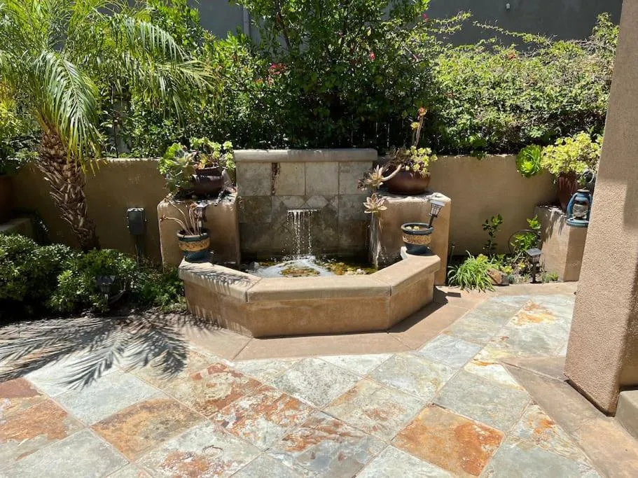 Image 5 of The Black and White Suite at Torrey Highlands