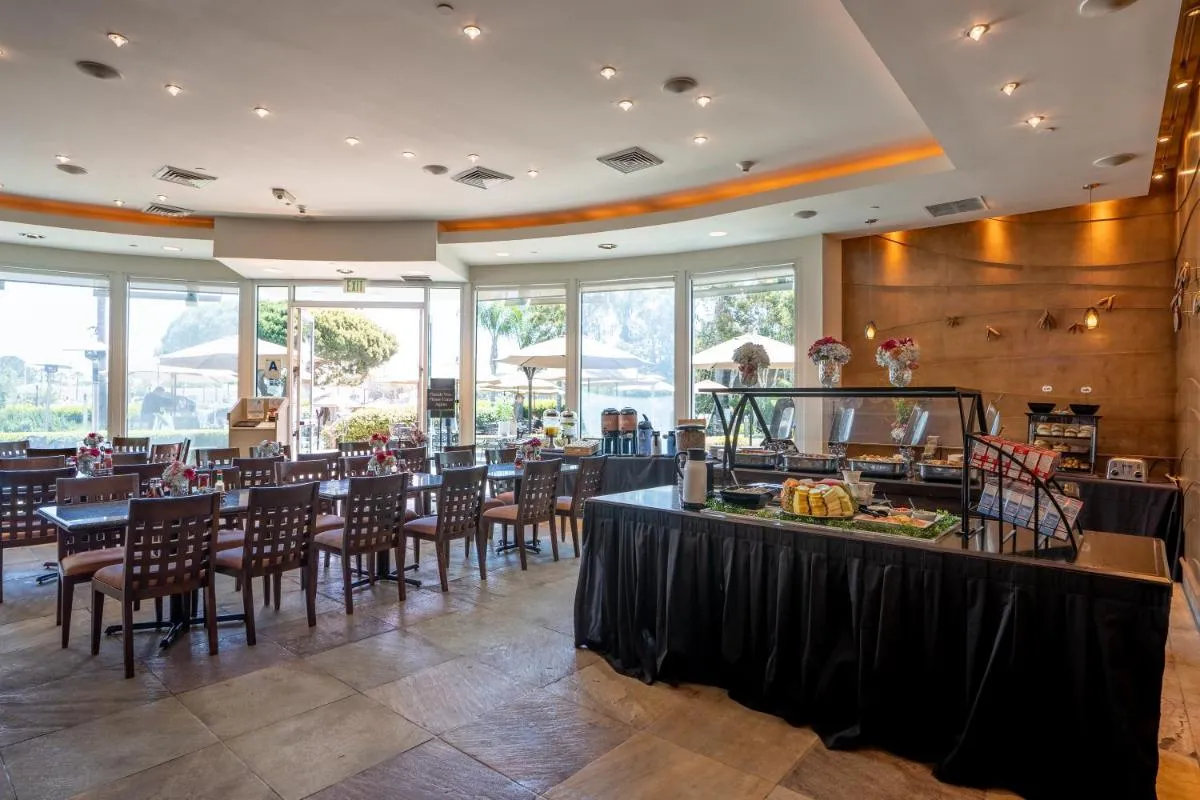 Image 2 of The Dana on Mission Bay