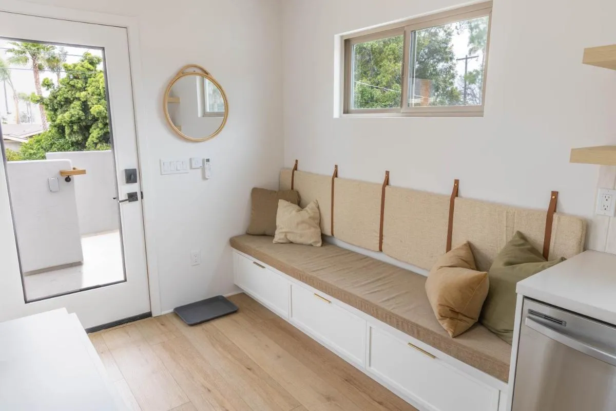 Image 2 of The Laurel Loft