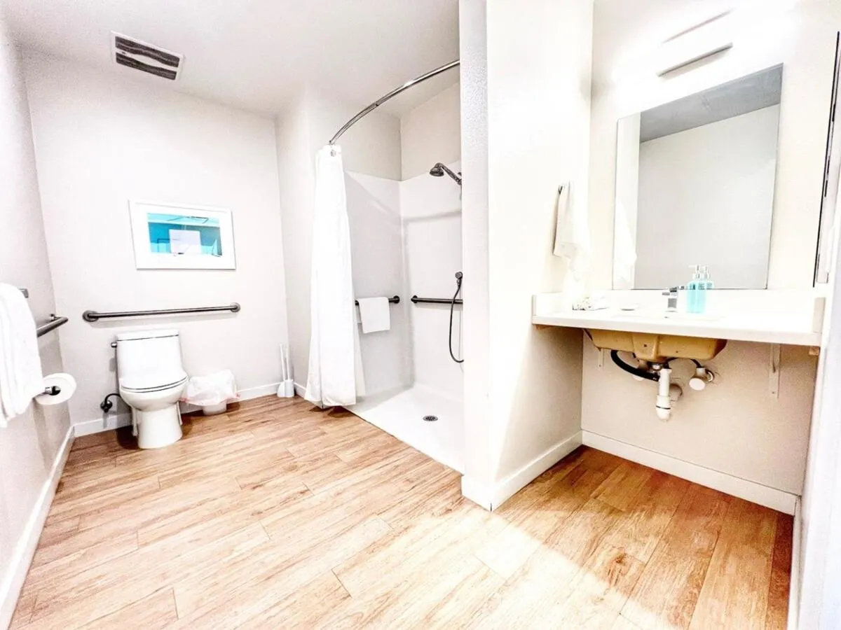 Image 2 of The Leo – Unit 602