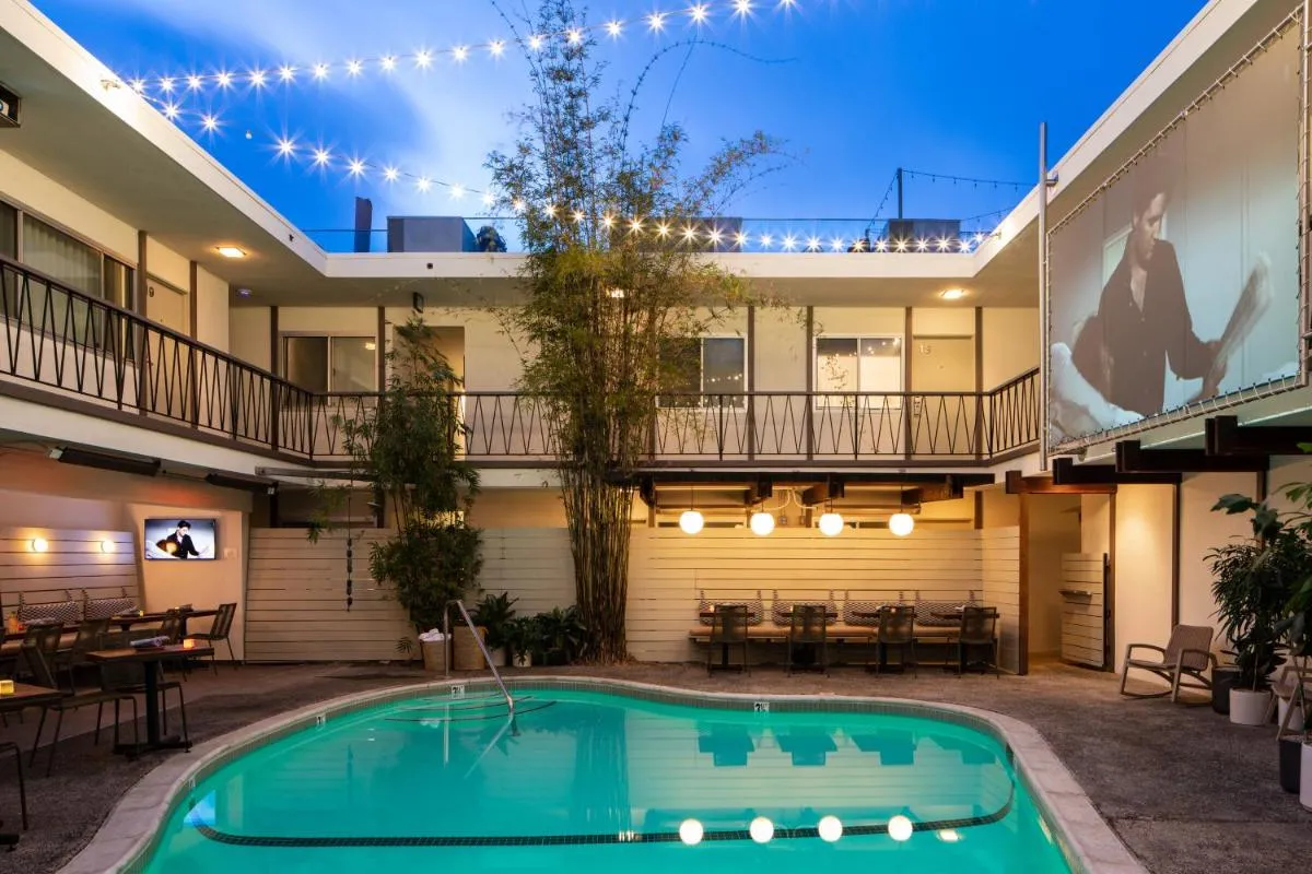 Image 2 of The Pearl Hotel