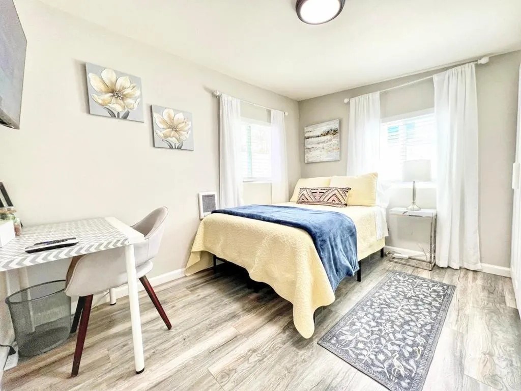 Image of Tranquil & Bright – Normal Heights Delight