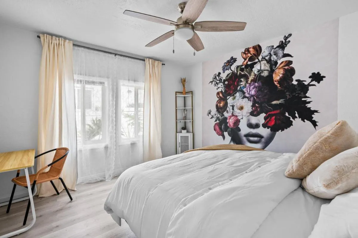 Image 6 of Urban Spanish Bungalow