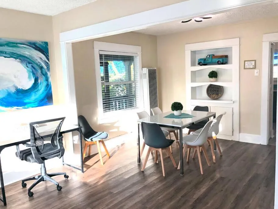 Image 2 of Viva California