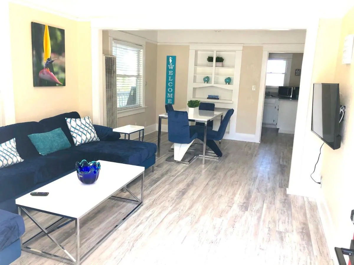 Image 4 of Viva San Diego