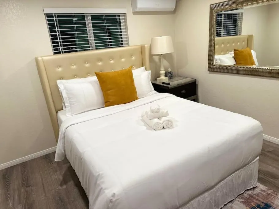 Image 6 of Walking Distance to The Most Popular Spots in SD