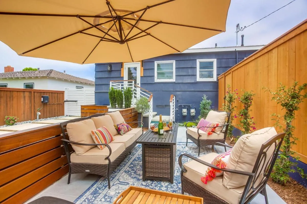 Image 4 of Windansea Family Retreat