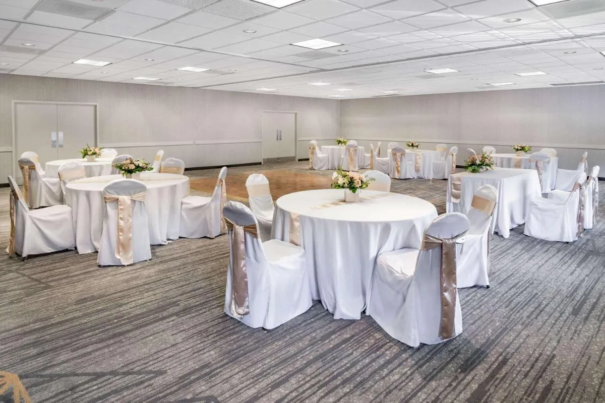 Image 5 of Wyndham Garden San Diego