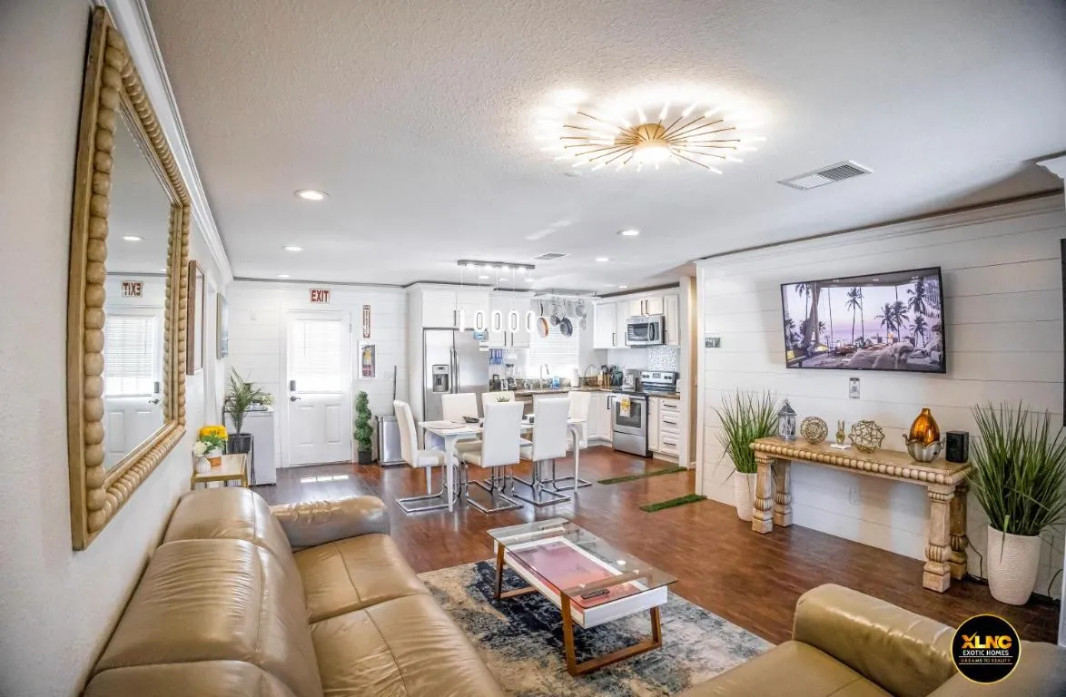 Image of Xlnc Exotic Home Sunnyside